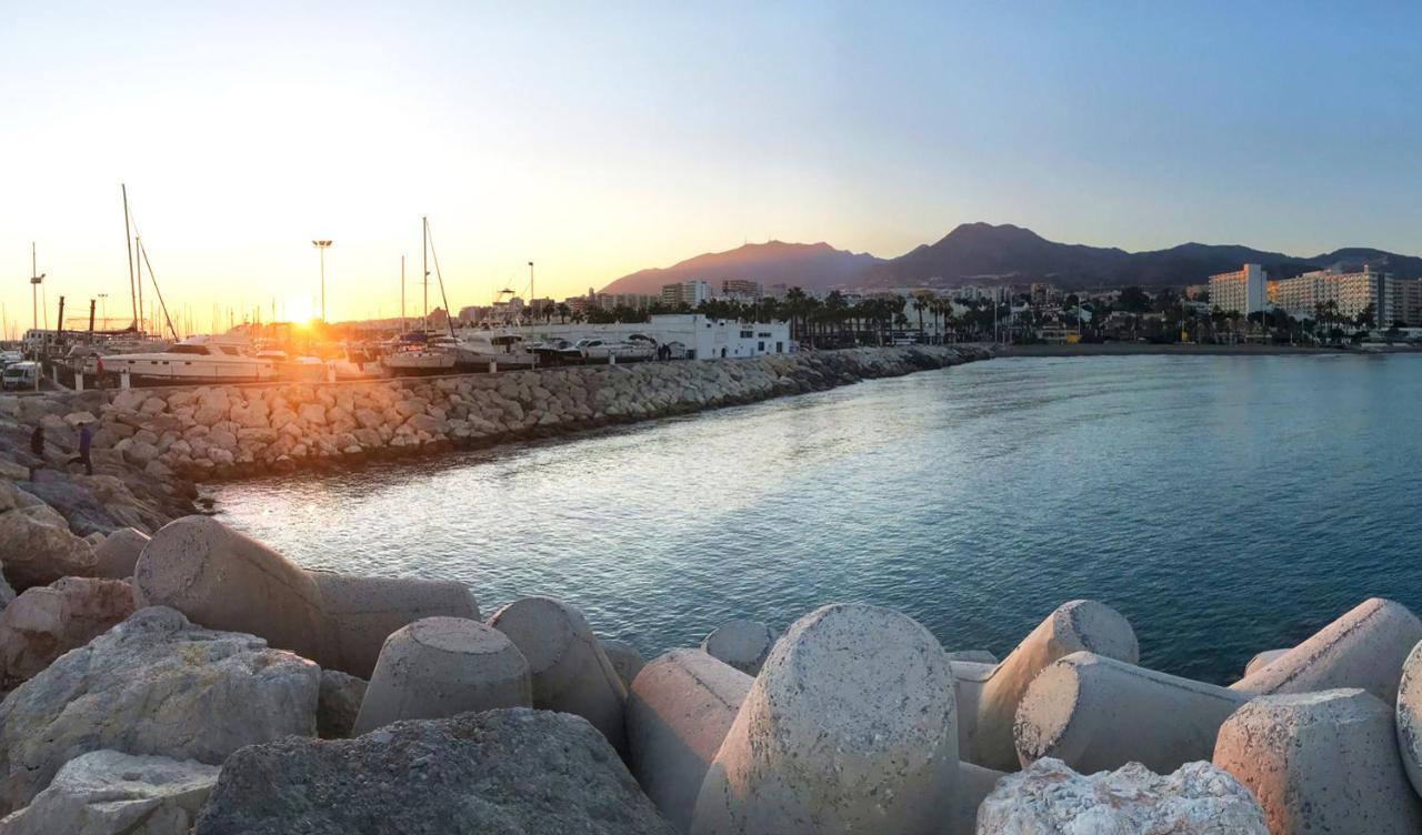 Benal Beach Sea View With Excellent Wifi Benalmadena Luaran gambar