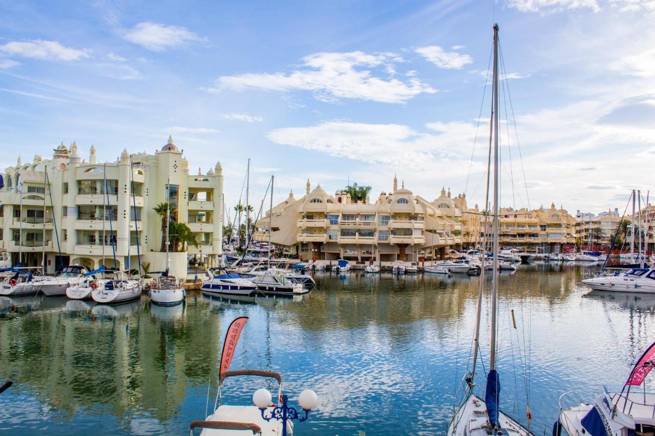 Benal Beach Sea View With Excellent Wifi Benalmadena Luaran gambar
