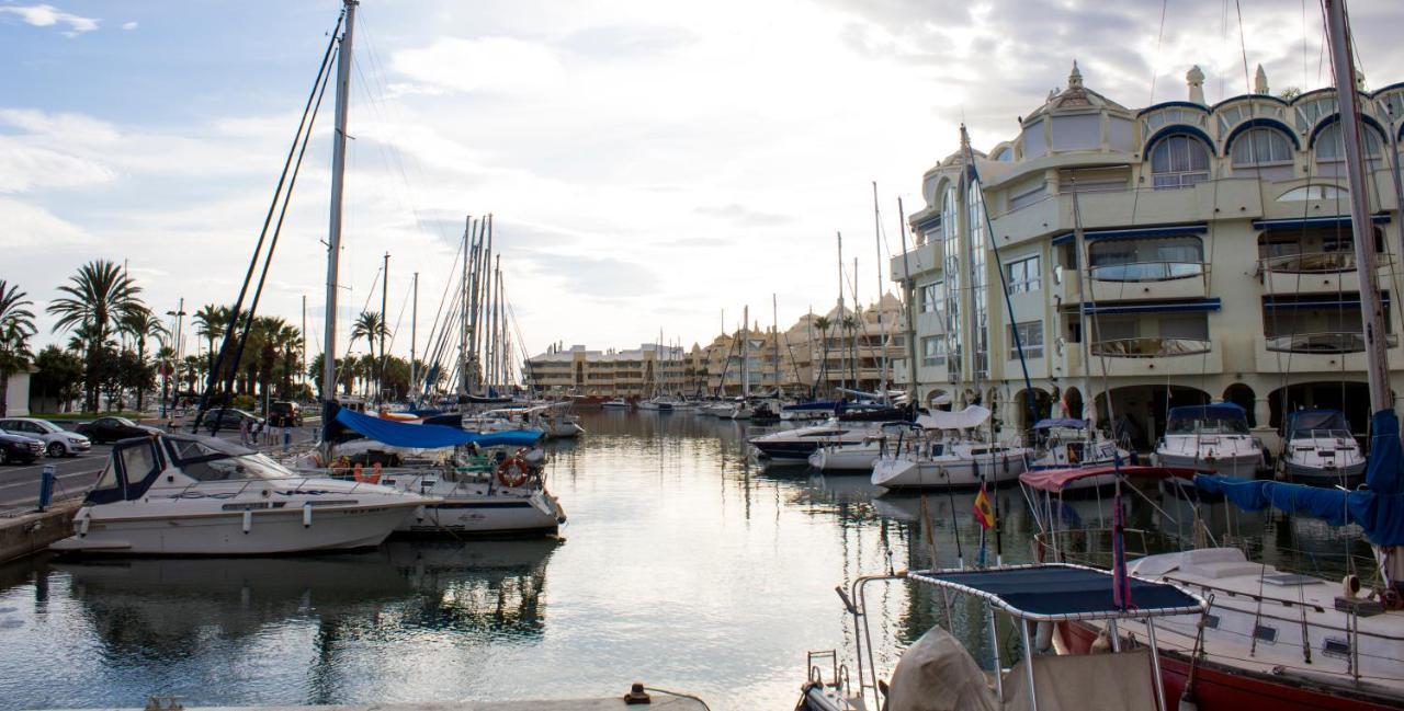 Benal Beach Sea View With Excellent Wifi Benalmadena Luaran gambar