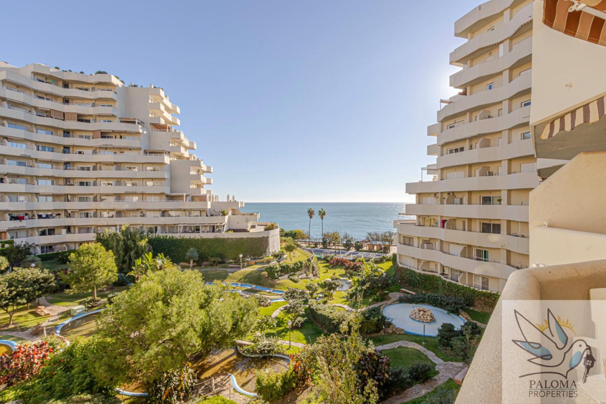 Benal Beach Sea View With Excellent Wifi Benalmadena Luaran gambar