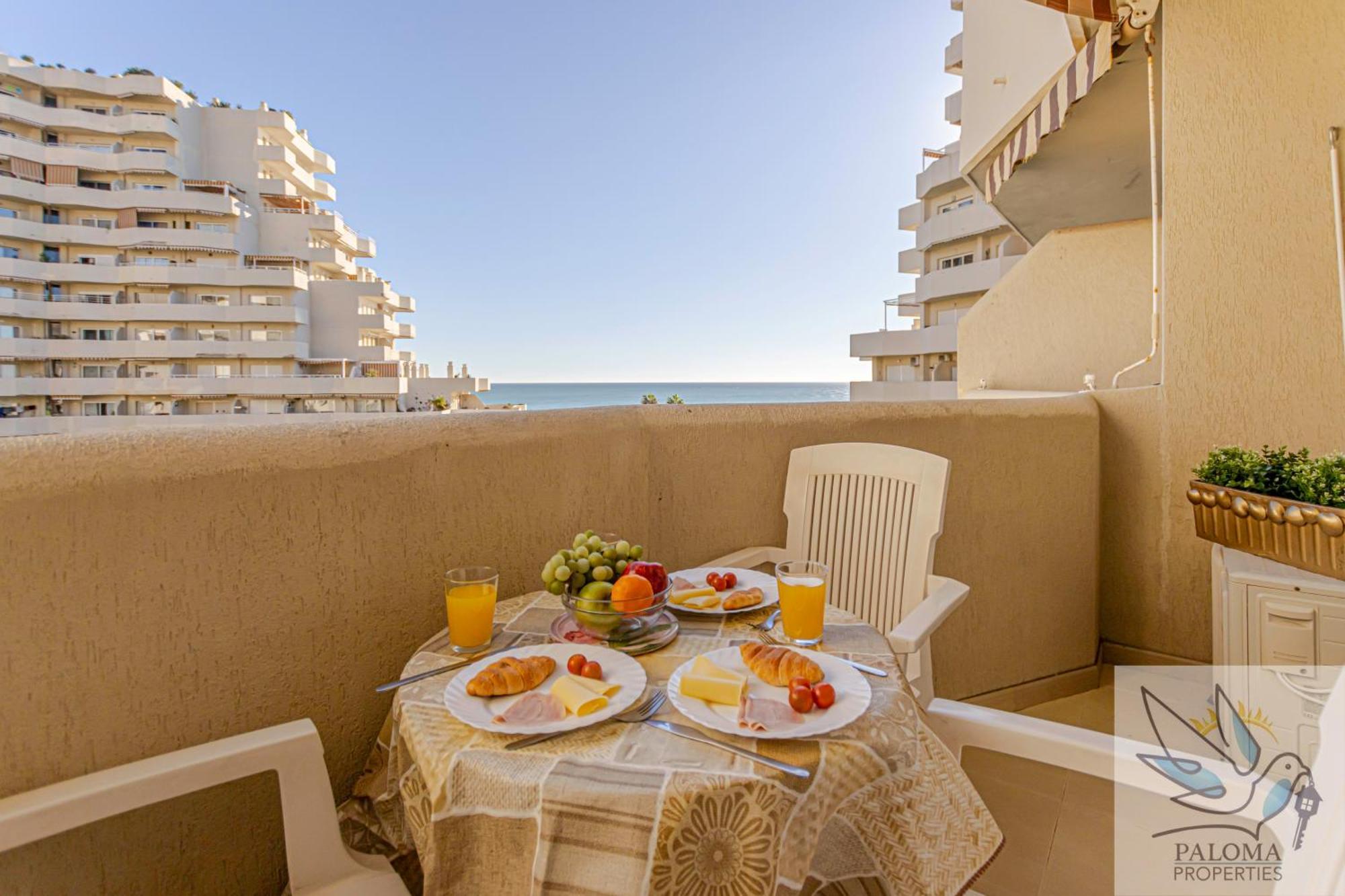 Benal Beach Sea View With Excellent Wifi Benalmadena Luaran gambar